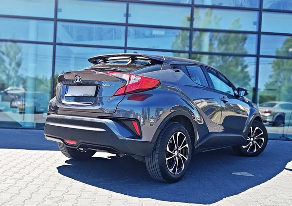 Toyota C-HR cena 84900 przebieg: 66000, rok produkcji 2017 z Syców małe 742